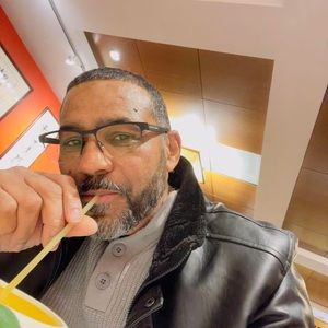 Meet your Posher, Domingos